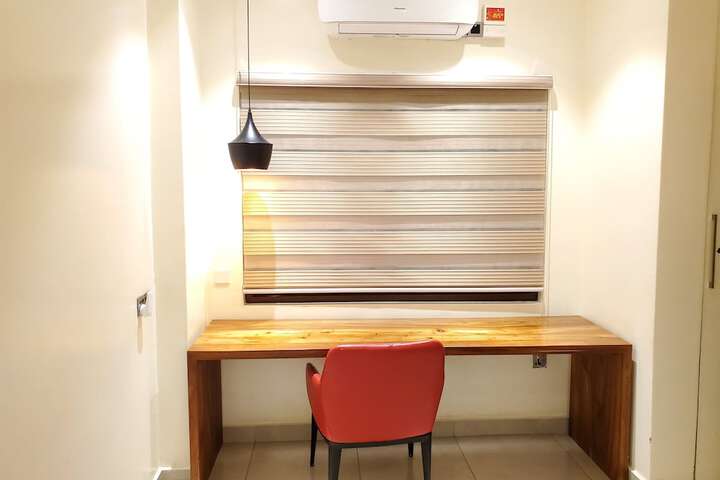 Room 17 of 52