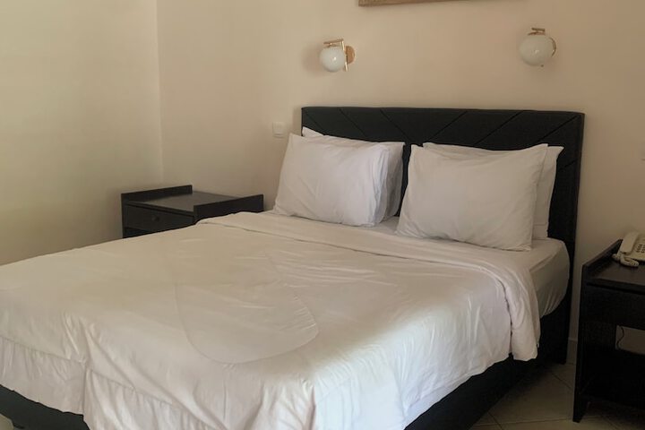 Room 26 of 125