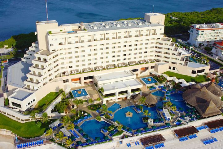 Club Royal Solaris Cancun Premier All Inclusive