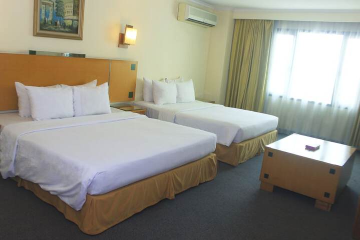 Room 15 of 44