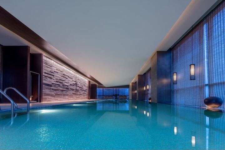 Pool 49 of 140