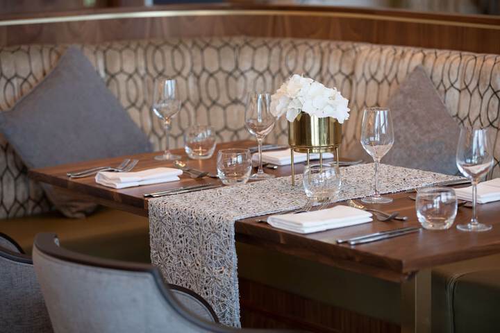 Dining 77 of 206