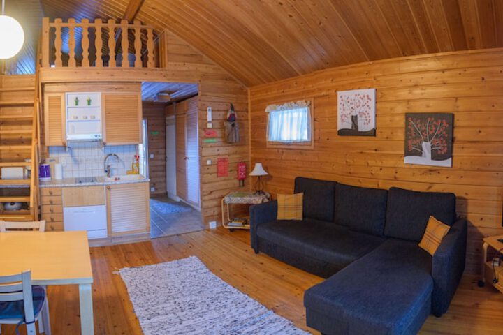 Room 8 of 91