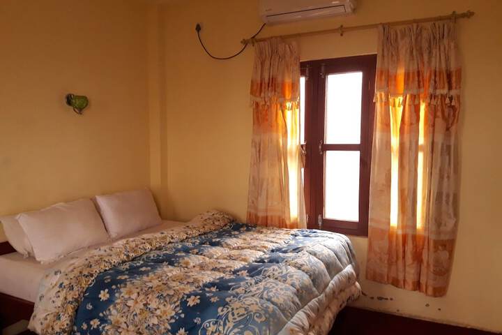 Room 14 of 63