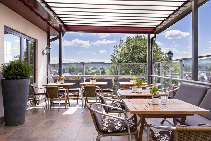 Terrace/Patio 13 of 15