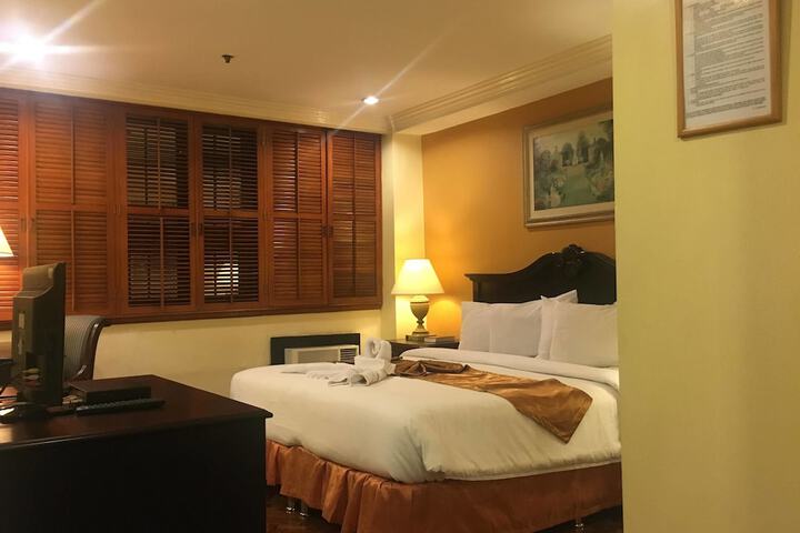 Room 17 of 47