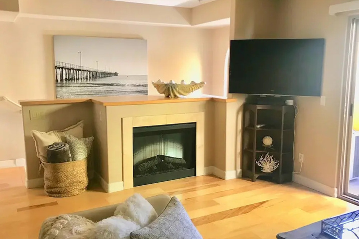 Room 3 of 15