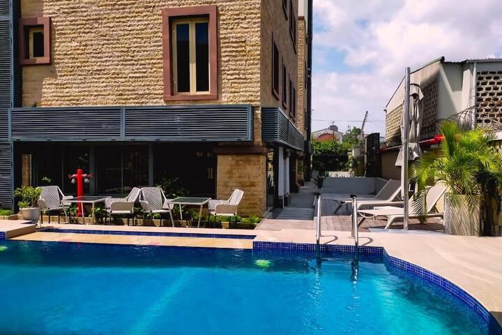 Pool 12 of 19