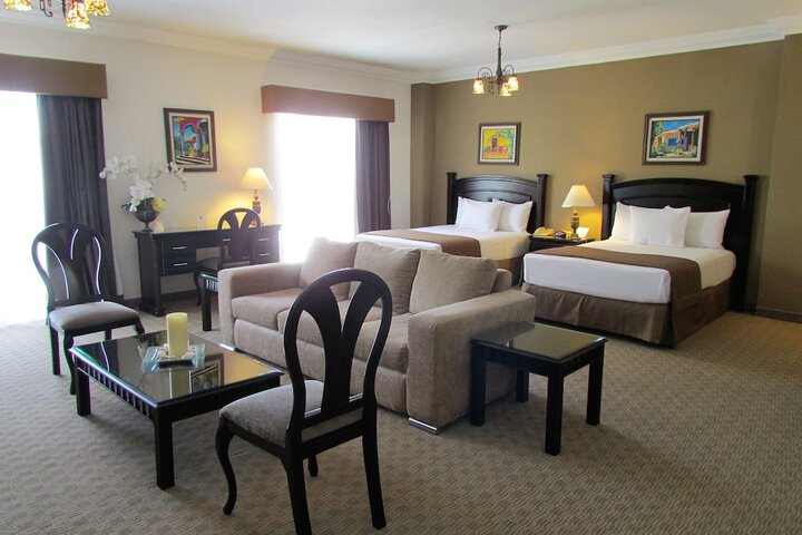 Room 30 of 131
