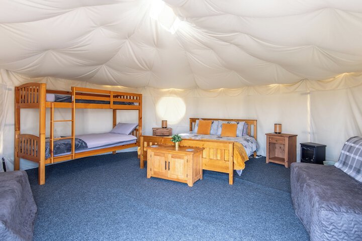Room 16 of 61