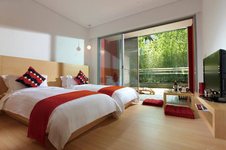 Room 20 of 51