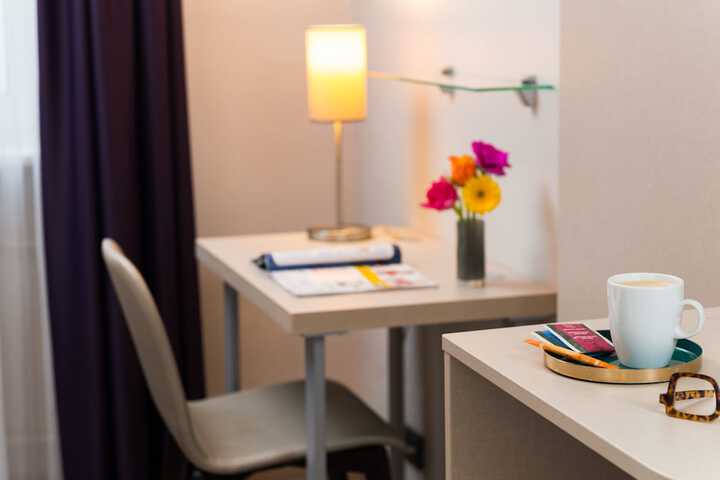 Room 8 of 24