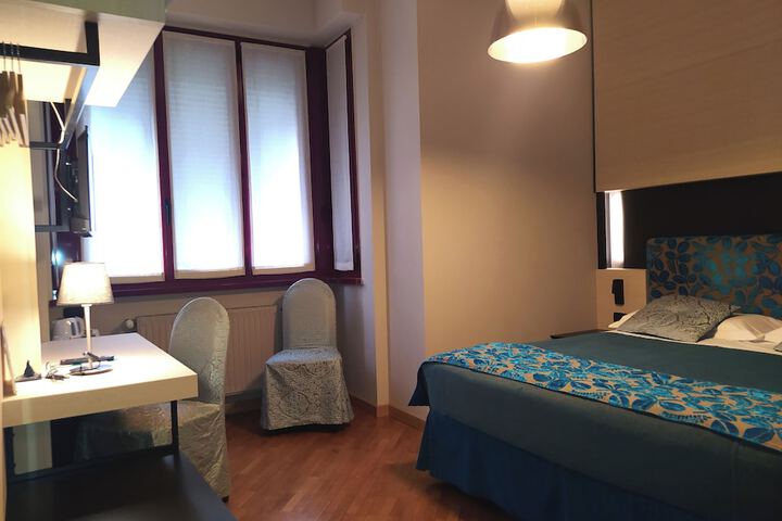 Room 40 of 60