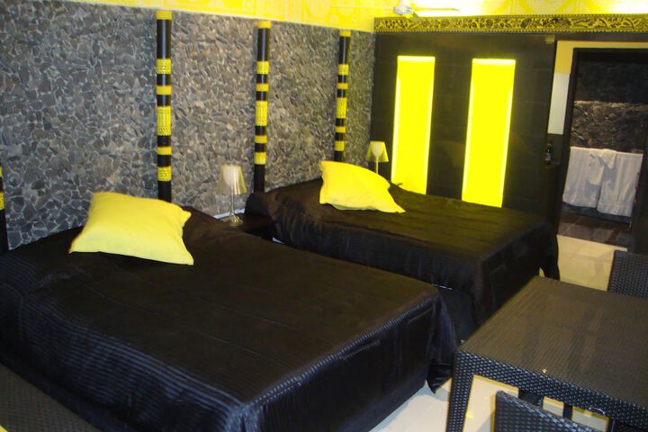 Room 20 of 68