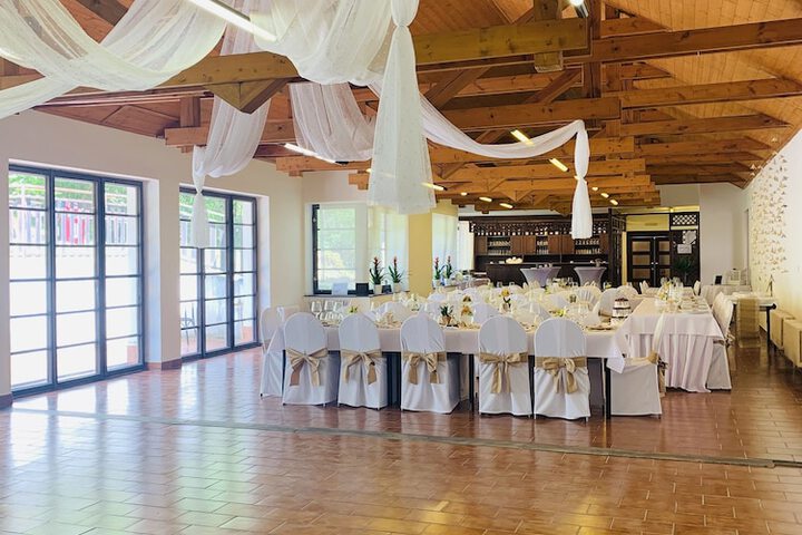 Ballroom/Hall 16 of 37