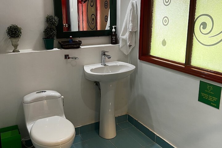 Room 65 of 95