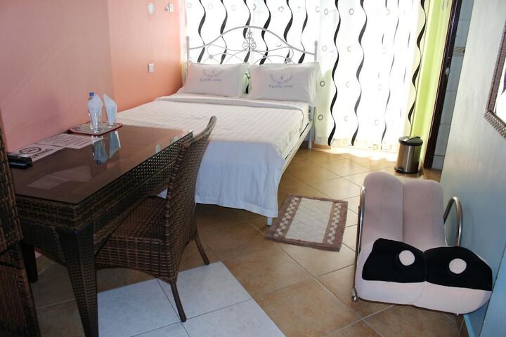 Room 7 of 29