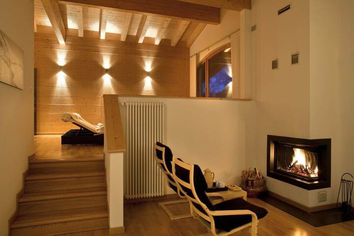 Hotel Interior 18 of 26