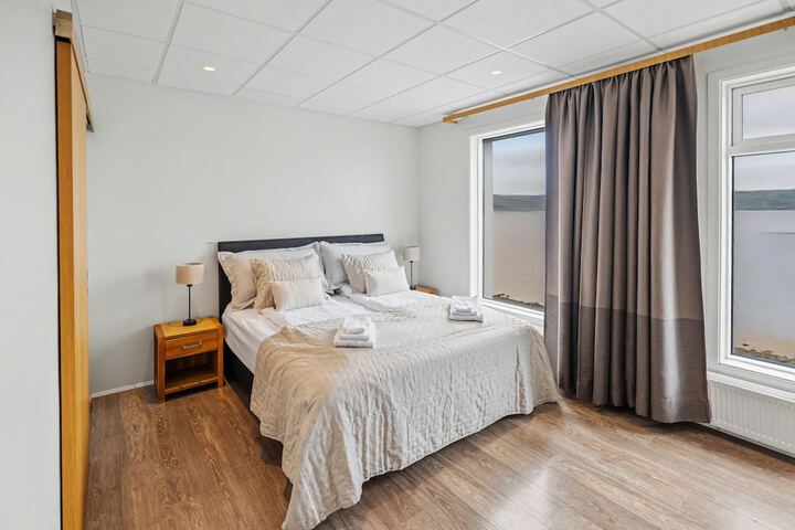 Room 16 of 42