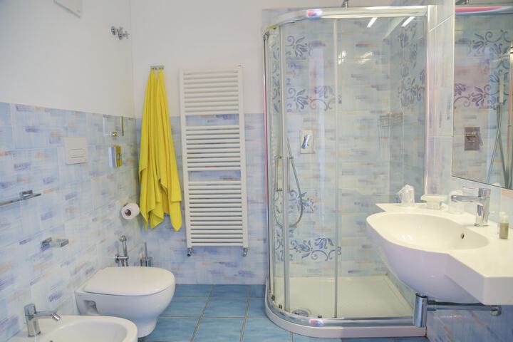 Bath Interior