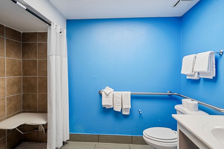 Room 42 of 63