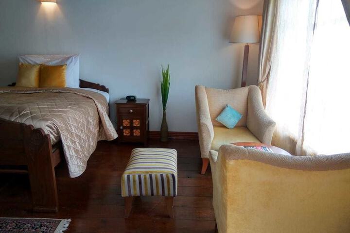 Room 3 of 30