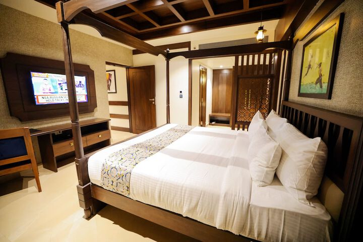 Room 26 of 70