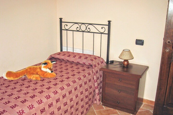 Room 19 of 186