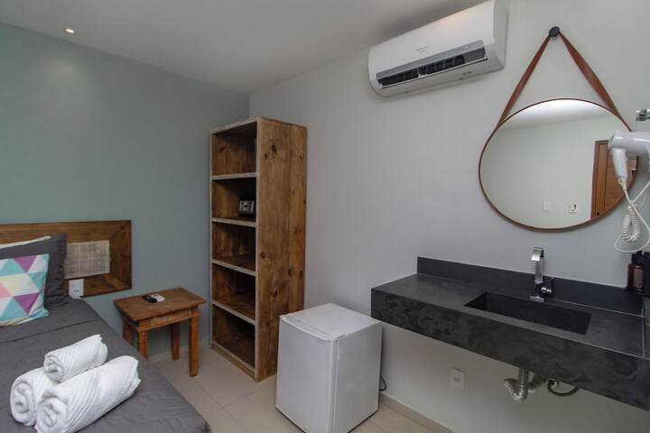 Room 52 of 116