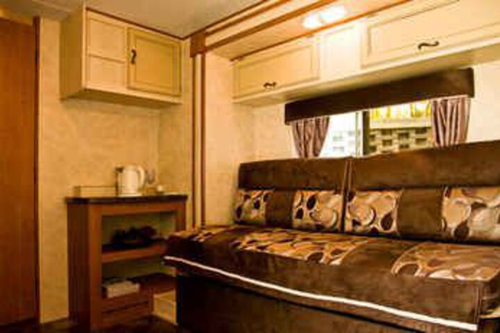 Room 53 of 57