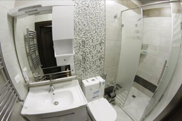 Room 2 of 29