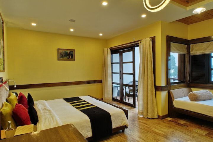 Room 6 of 40