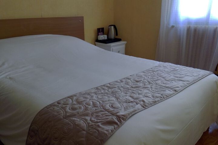 Room 14 of 49