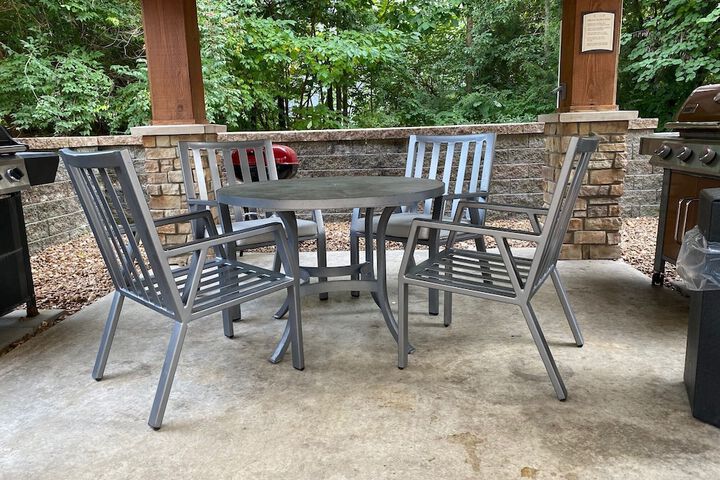 BBQ/picnic area