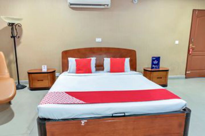 Room 8 of 23