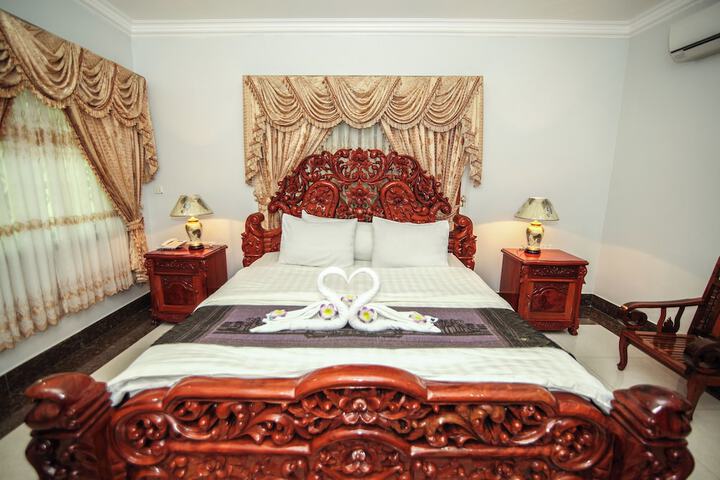 Room 40 of 63