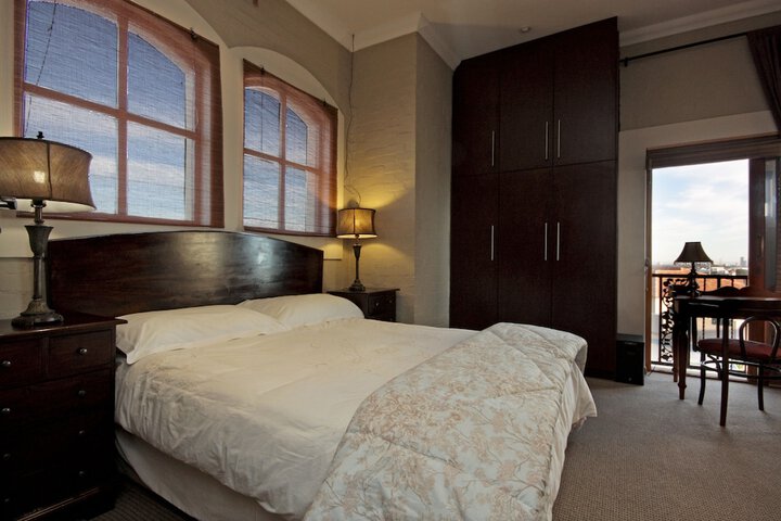 Room 11 of 41