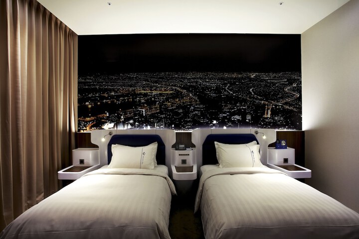 Room 14 of 61