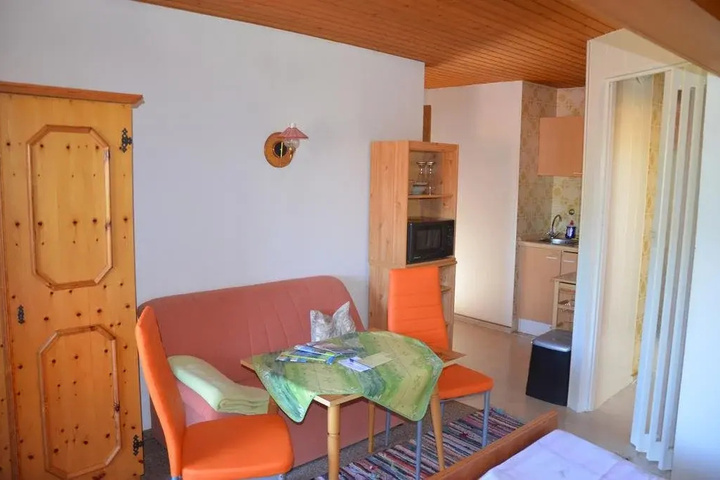 Room 15 of 47