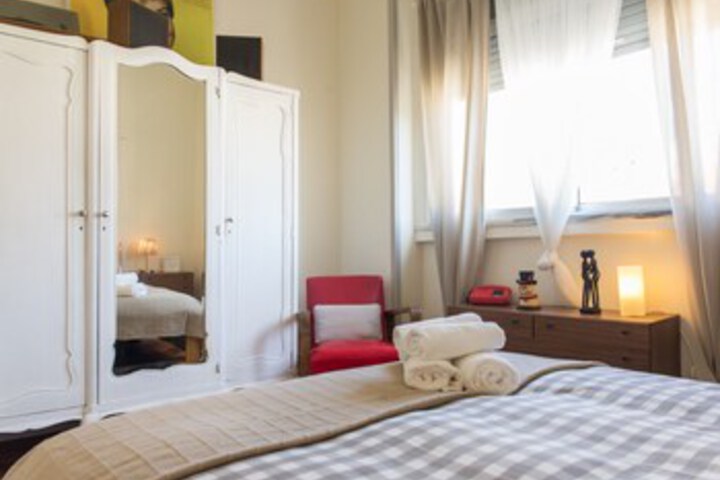 Room 43 of 64