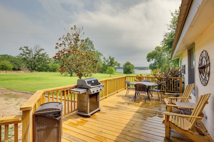 Emory Vacation Rental w / Lake Fork Boat Access!