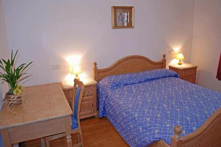Room 8 of 56