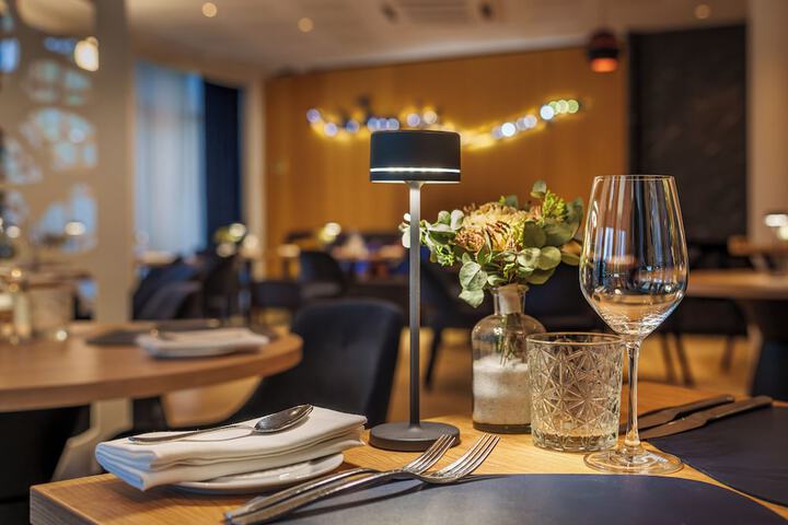 Dining 57 of 72