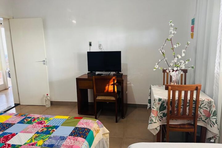 Room 9 of 75