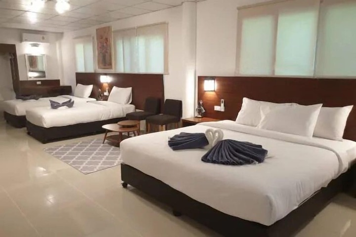 Room 17 of 112