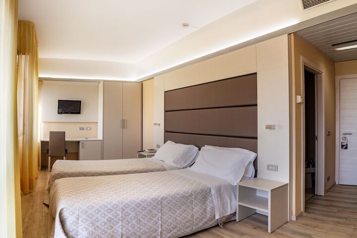Room 20 of 41