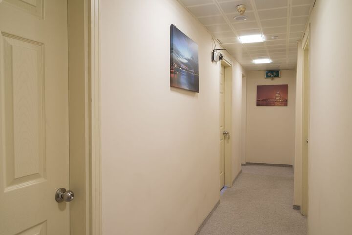 Ballroom/Hall 78 of 100