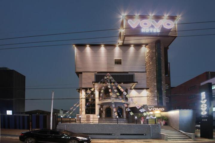 Jinju Hotel VOVO