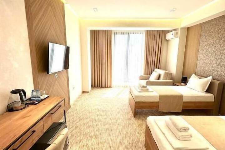 Room 50 of 60