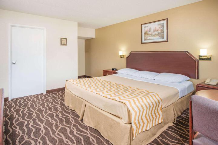 1 King Bed Mobility Accessible (1 of 5)
